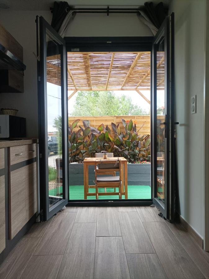 Chambre Amenage En Studio Cers Exteriör bild